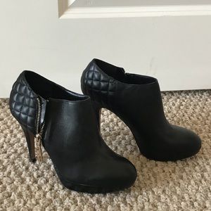 Vince Camuto black heel booties